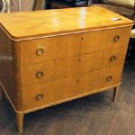 73 2191 CHEST OF DRAWERS